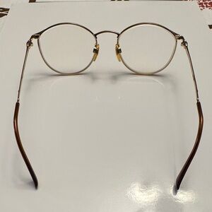 Giorgio Armani Gold Frame Round Glasses.(With prescription)
Condition: Excellent